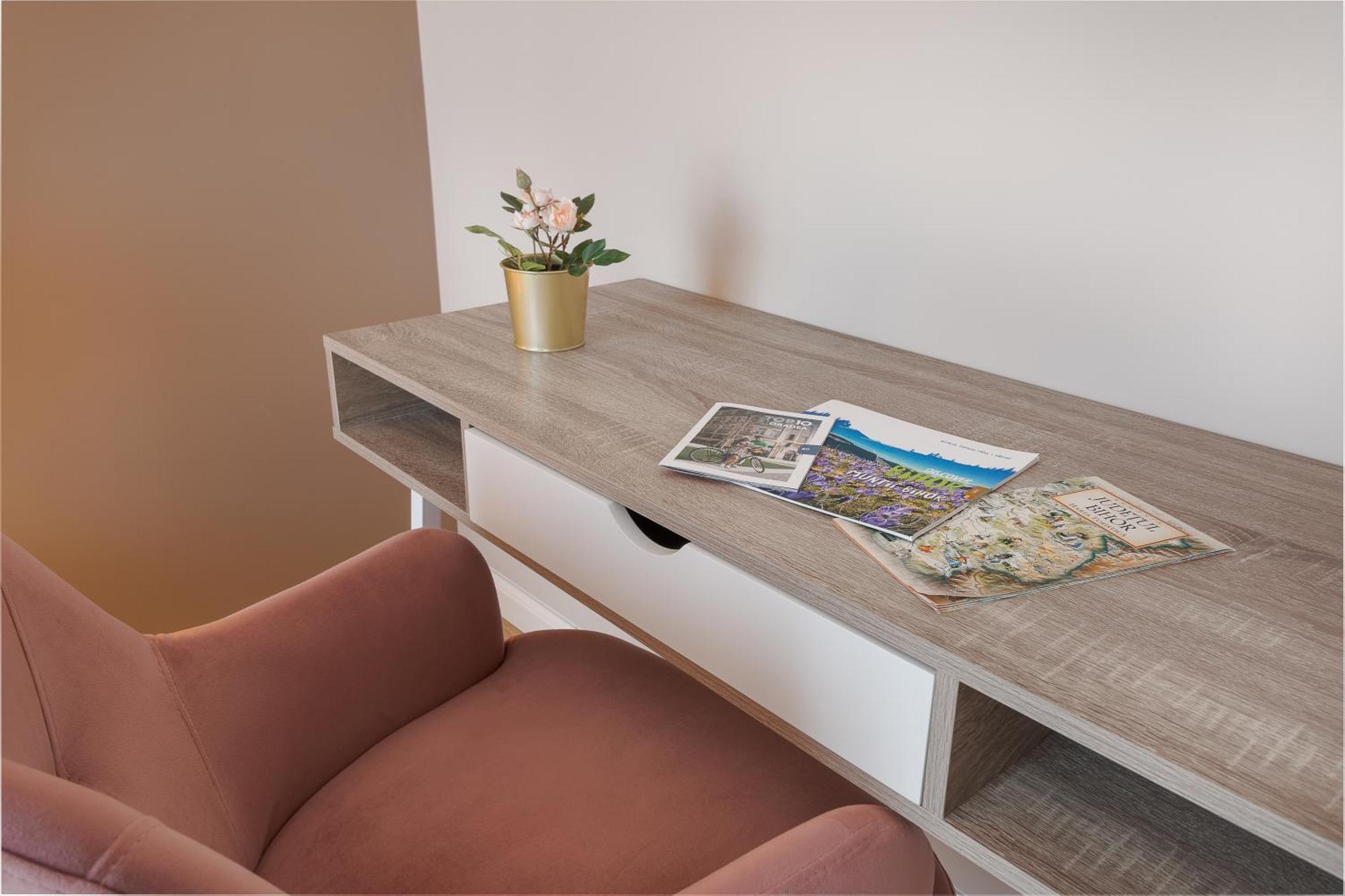 Warm Flat Apartment Oradea Ngoại thất bức ảnh
